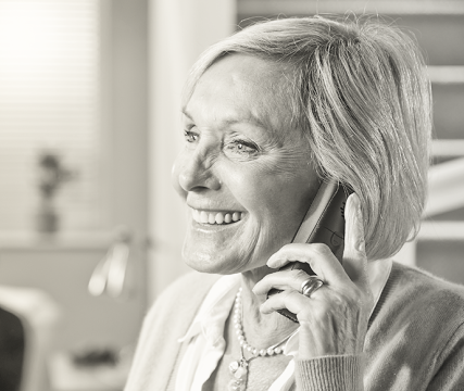 Women on the phone